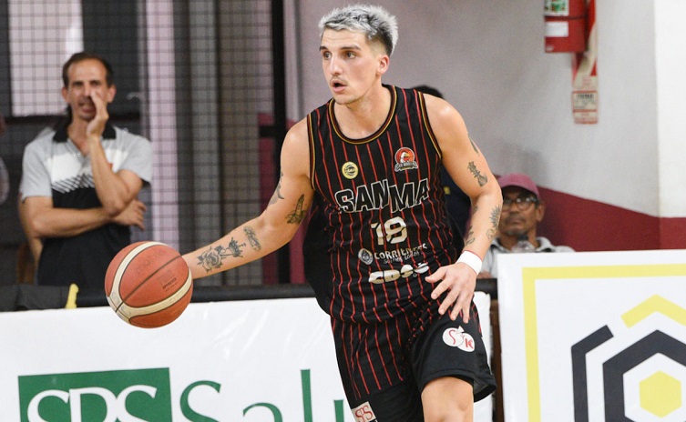 Pérez Tapia se puso la capa y San Martín le ganó a Quimsa Basquet Plus